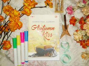Autumn Kiss by Christina Juzwar